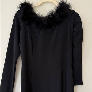 Vintage Long Sleeve Fitted Black Dress with Fur Collar